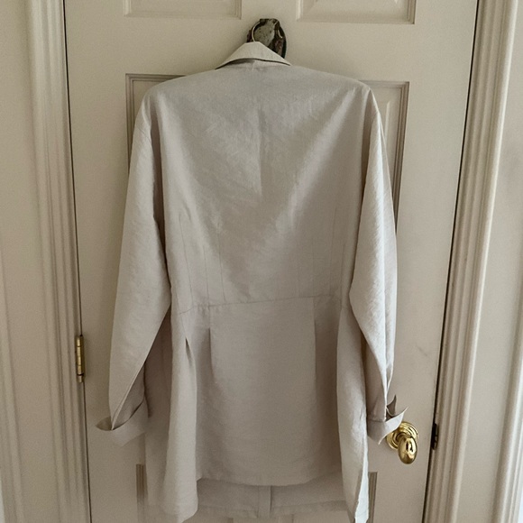 MULTIPLES 1X LIGHTWEIGHT, TUNIC, TOP, BLOUSE - Picture 2 of 14